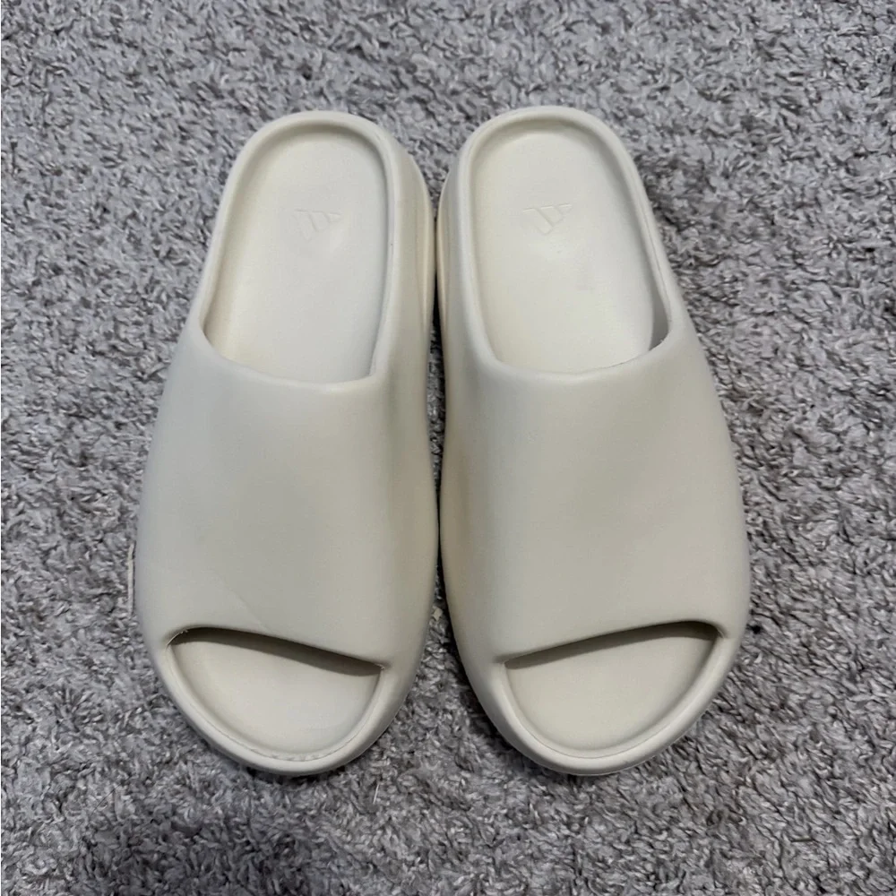 Adidas Kids Off-White Slippers